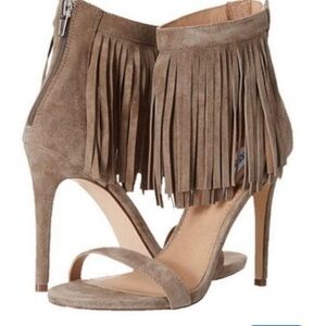 Via Spiga Tan Suede Fringe Heels With Leather Soles. Size 36.5